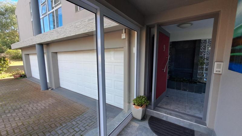 5 Bedroom Property for Sale in Stilbaai Wes Western Cape